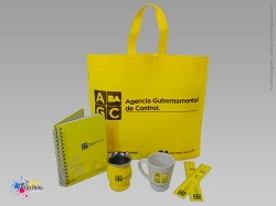 elementos de oficina y merchandising